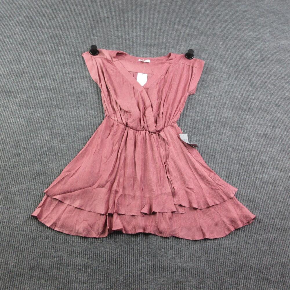 SOCIALITE Dress Womens S Mesa Rose Wrap Surplice Satin Smocked Ruffle Tiered NWT